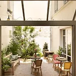 Le Petit Oberkampf Hotel & Spa