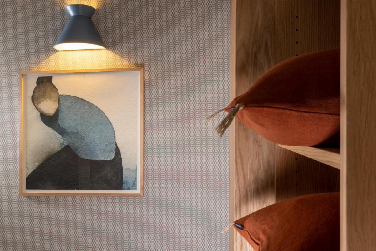 Le Petit Oberkampf & Hotel 4*