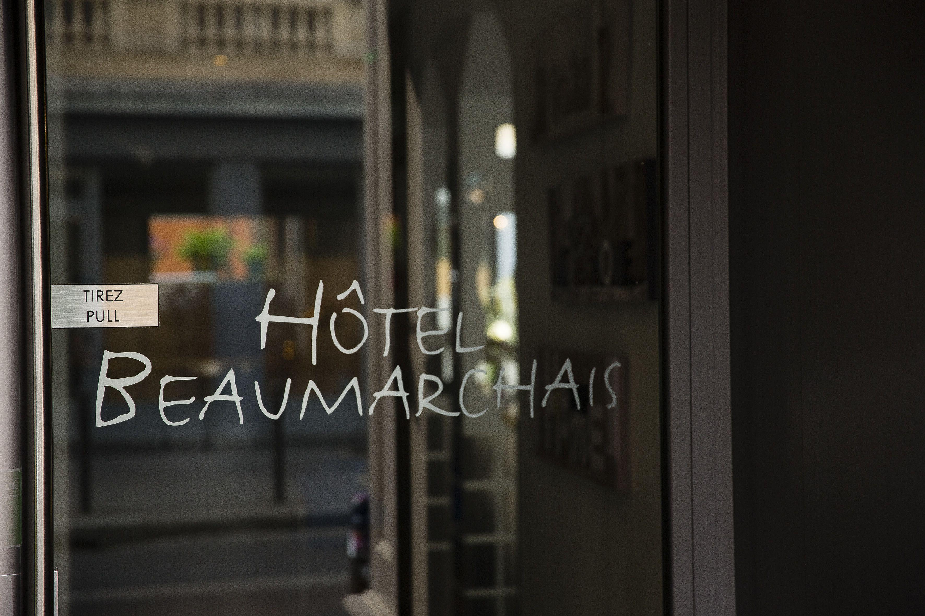 Le Petit Oberkampf & Hotel 4*