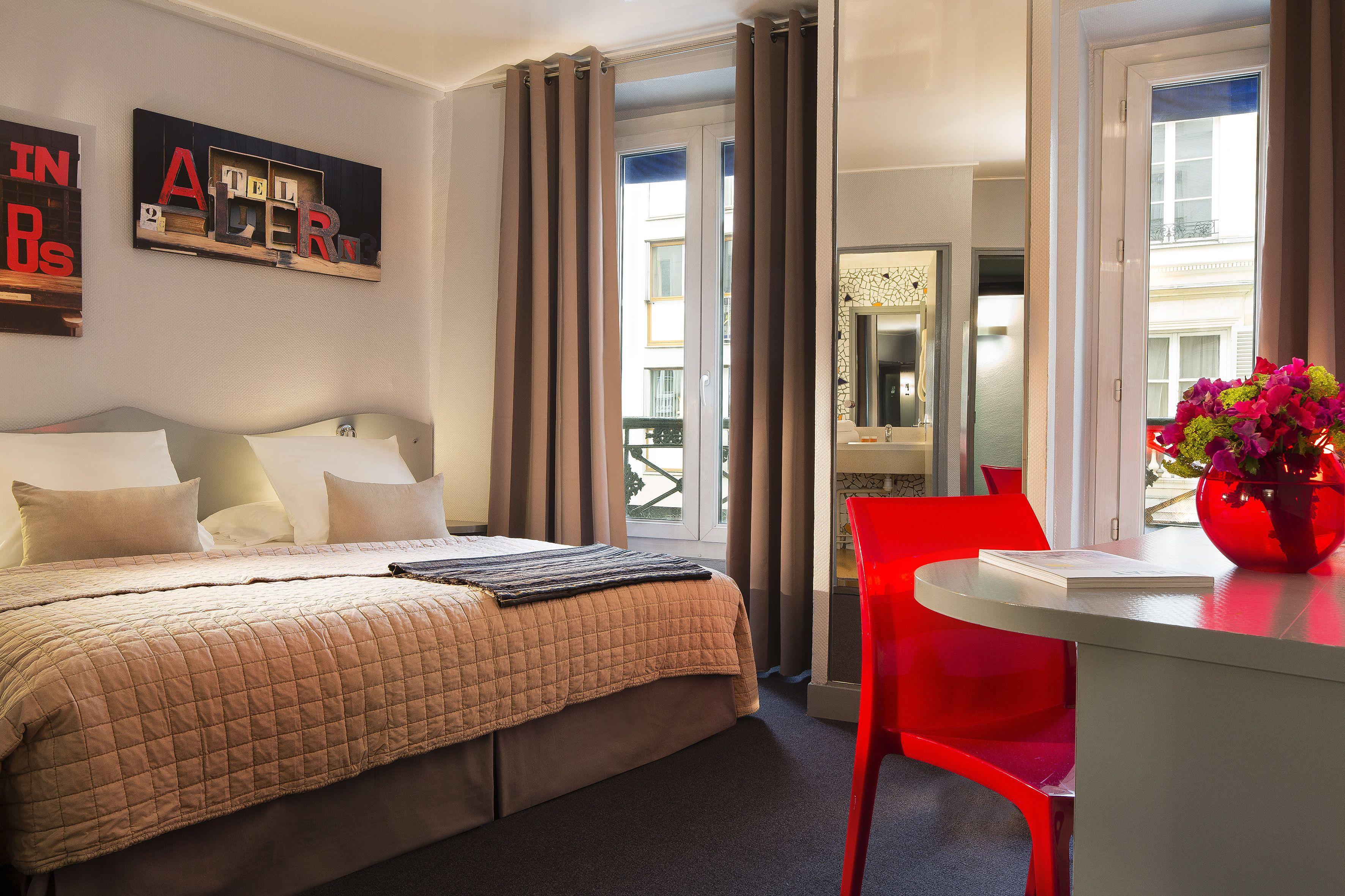 Hotel Le Petit Oberkampf &